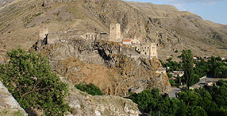 Georgische Festung im Cañon bei Khertwisi
