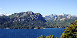Blick vom Mirador del Lago Traful