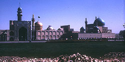 Die heiligen Grabmoscheen in Mashad