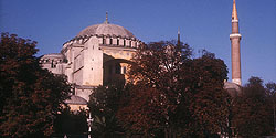 Hagia Sofia im Herbstkleid