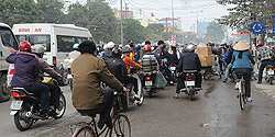 Westliche Zufahrtsstrasse nach Hà Nội