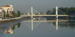 Flussbrücke in Phan Thiết